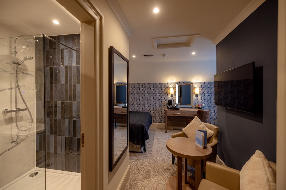 Brisbane House Hotel 23/43