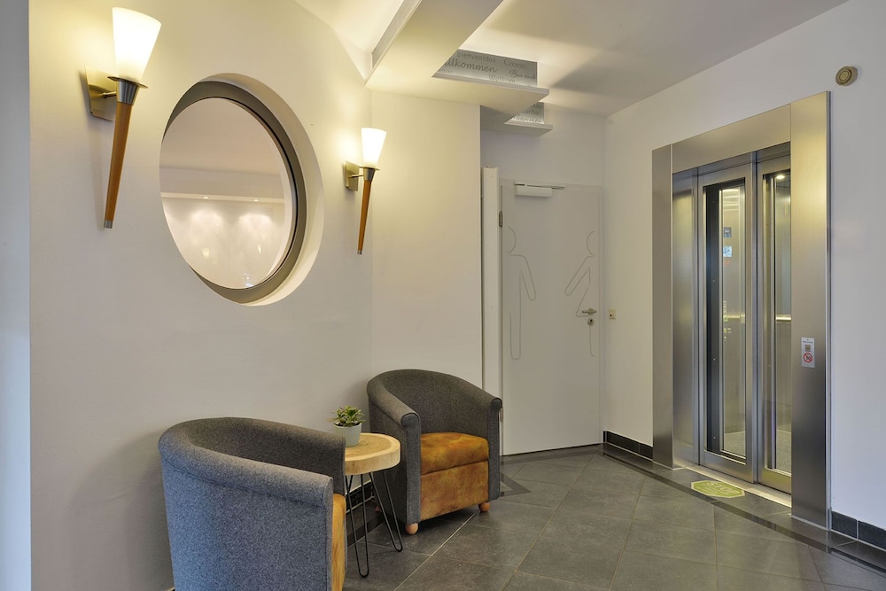 Hotel Caroline Mathilde 9/65