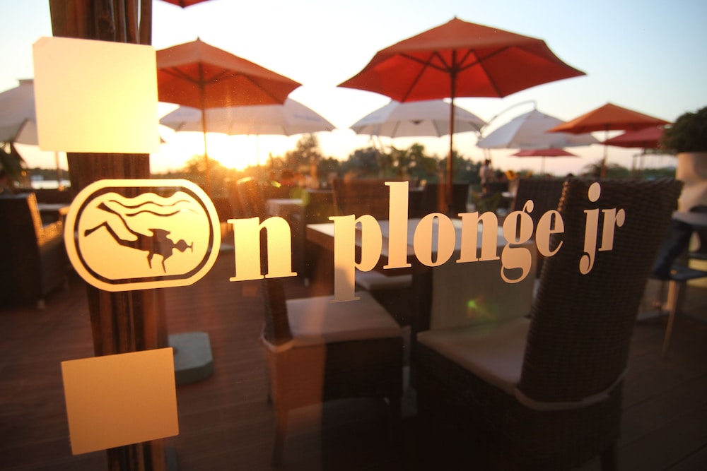 Hotel On Plonge Junior 24/48