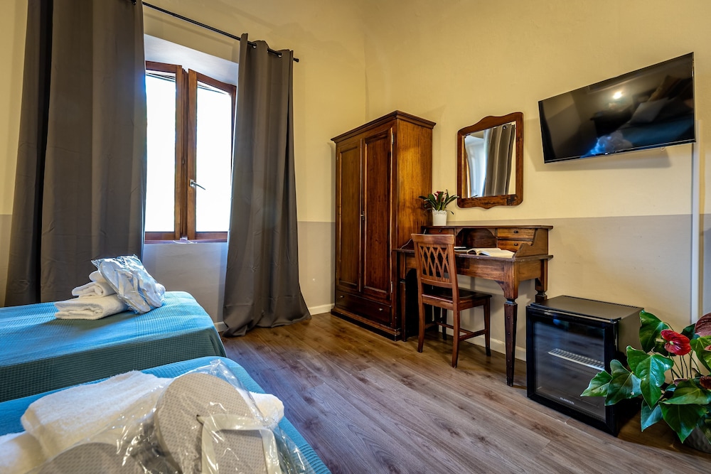 Hotel Minerva 12/55