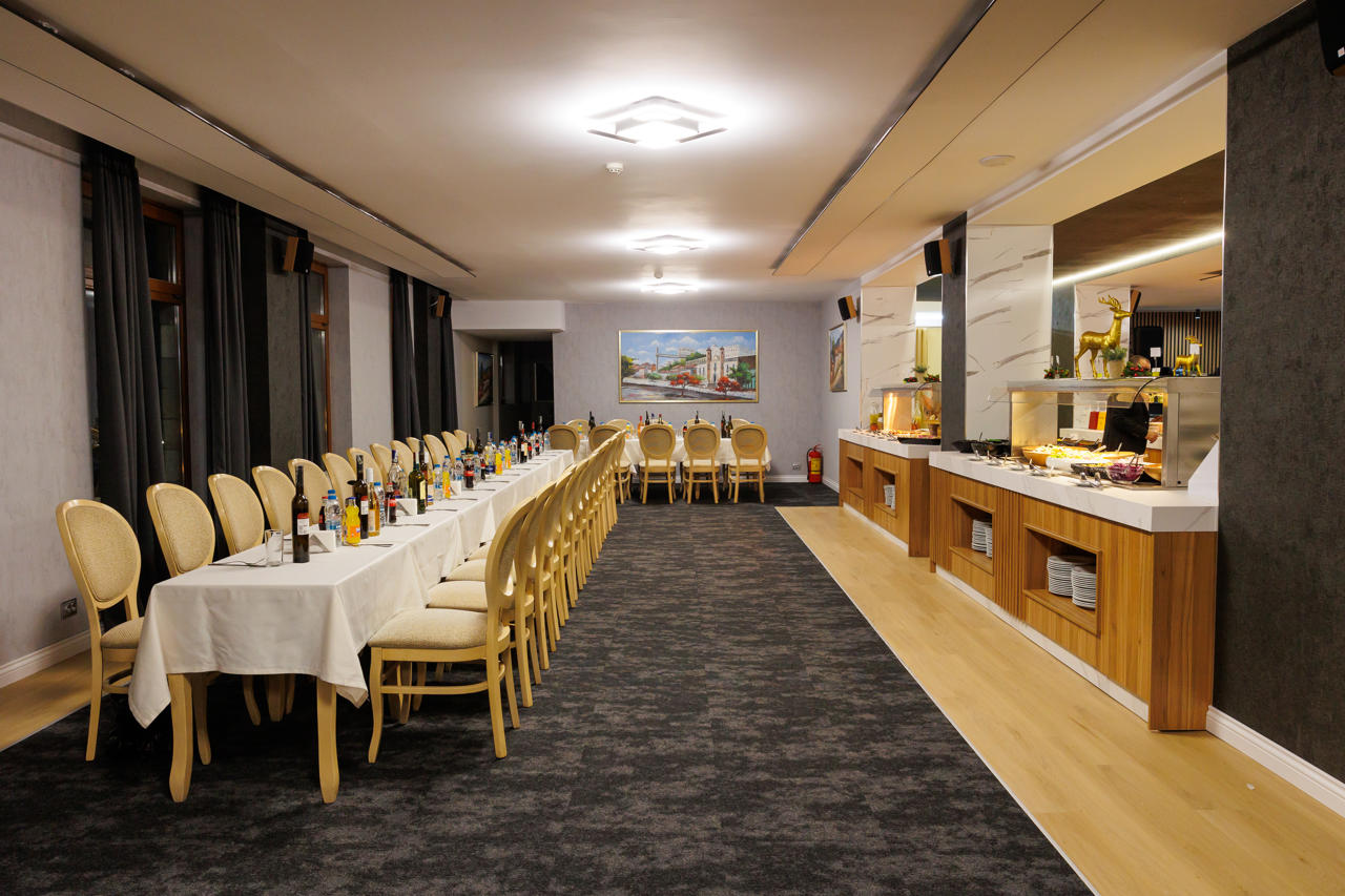Vihren Royal Palace Hotel 32/38