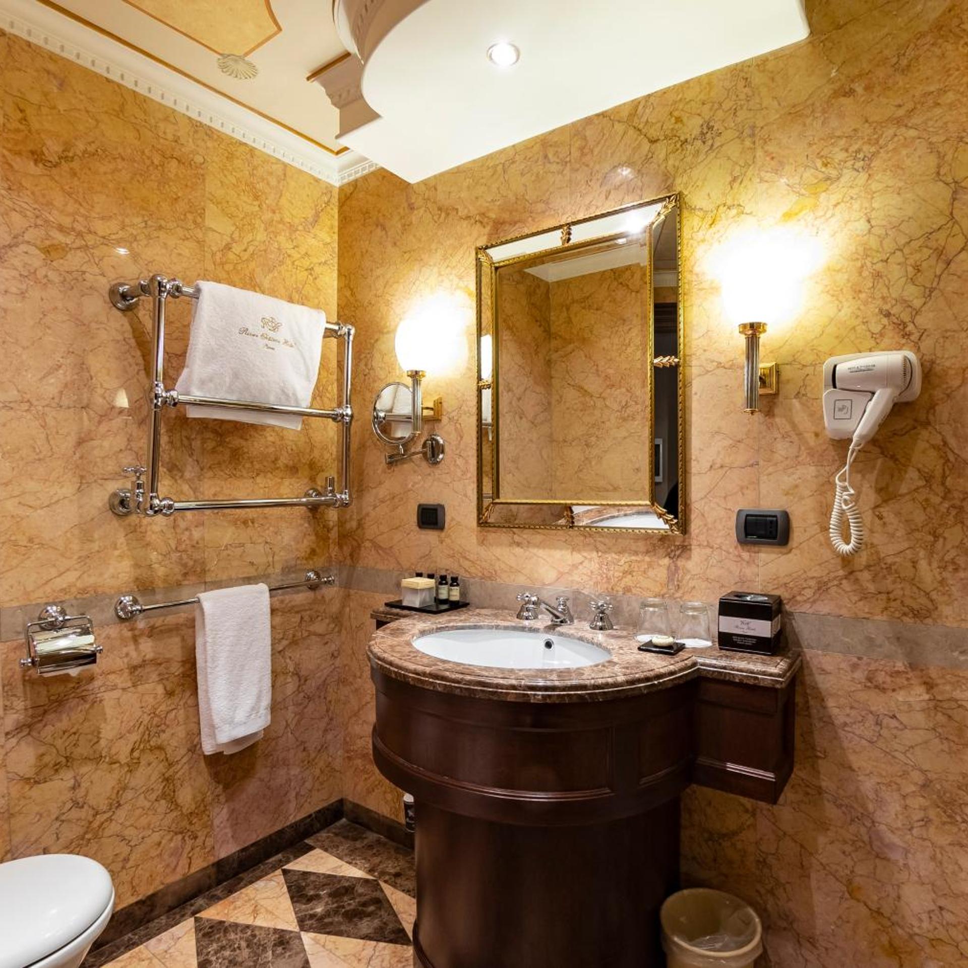 غرفة اقتصادية بسرير مزدوج، River Chateau Hotel 9/9