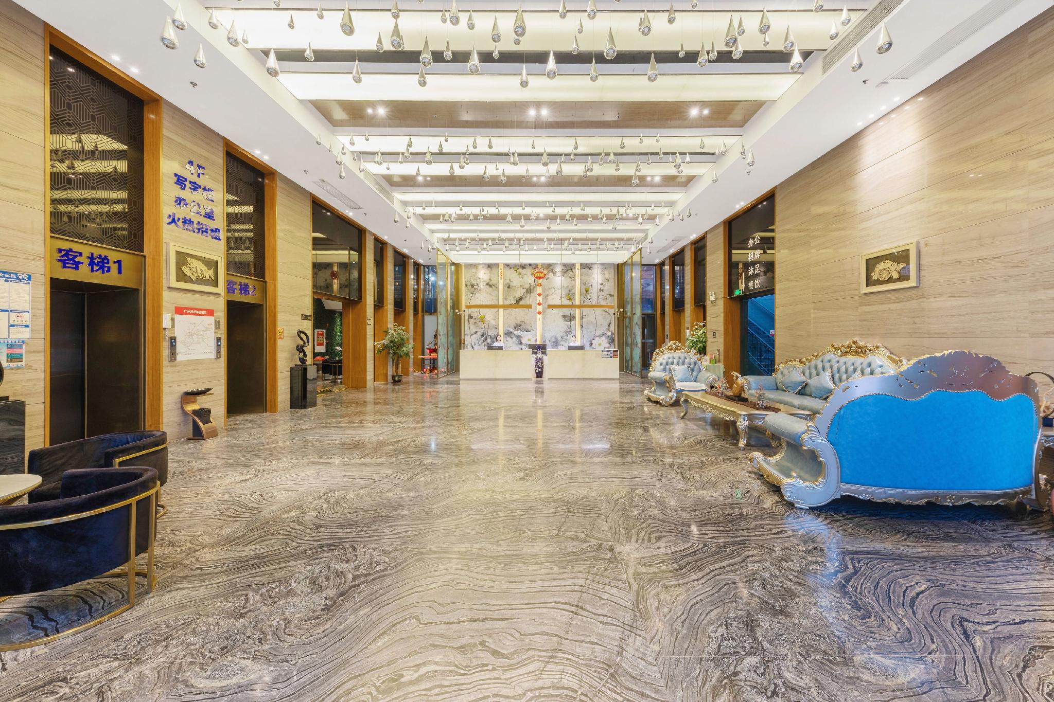 Yunzhu No.1 Hotel (Guangzhou Olympic Sports Center, Tianhe Zhucun Metro Station Branch) 10/24