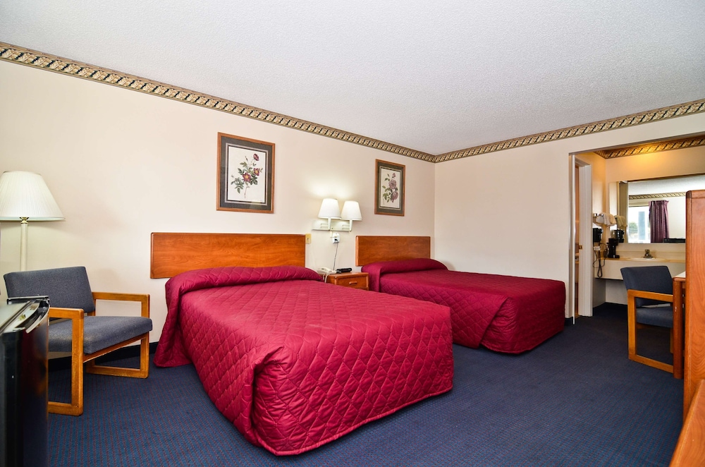 Residential Suites Grain Valley by Hotel O I 70 5/14