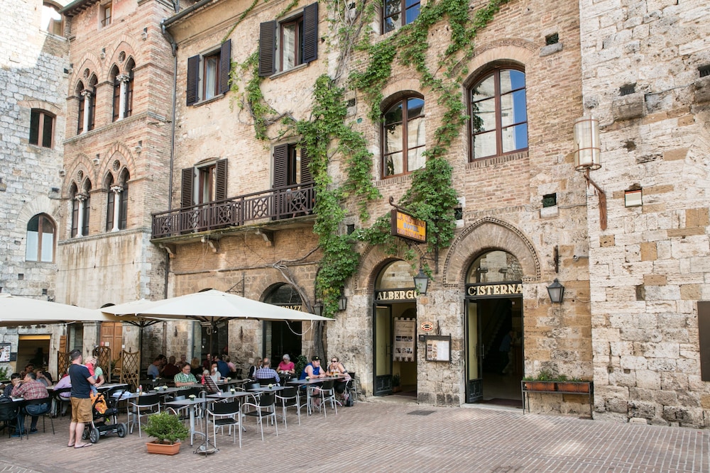 La Cisterna 5/45