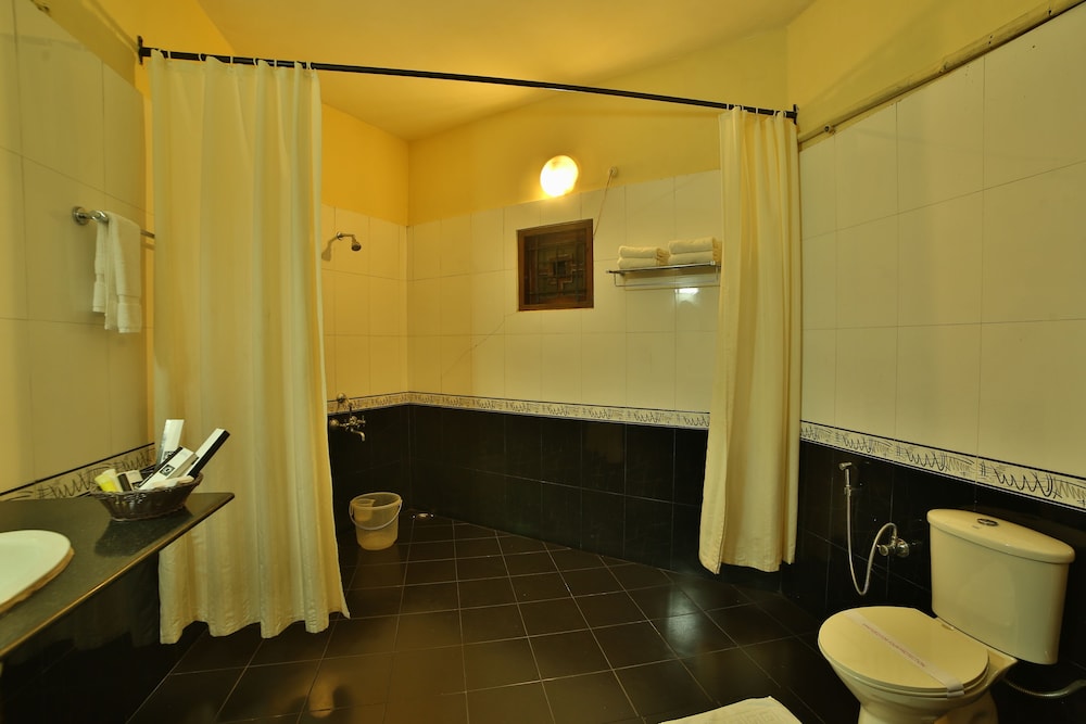 Deshadan Cliff And Beach Resort Varkala 49/50