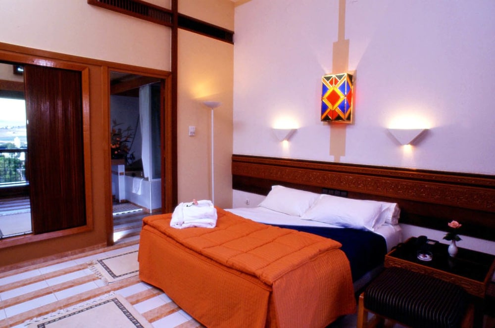 Sidi Harazem Hotel 20/45