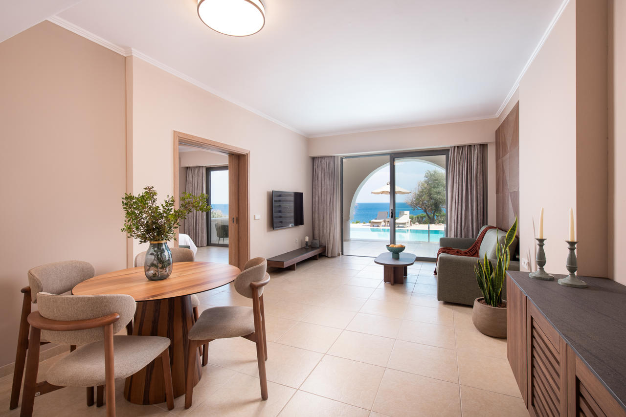 Kresten Royal Euphoria Resort 65/103