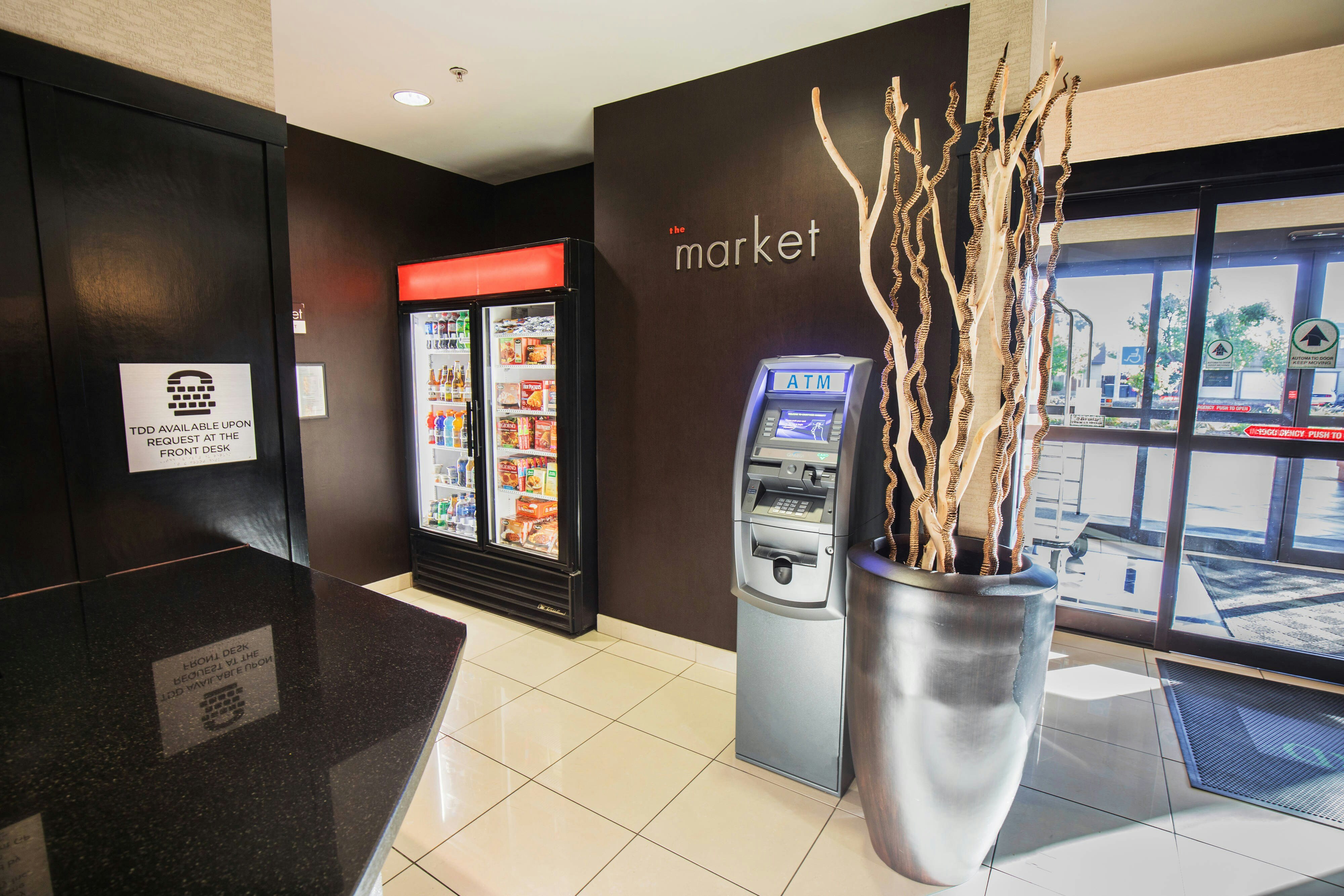 Courtyard by Marriott Merced 6/18