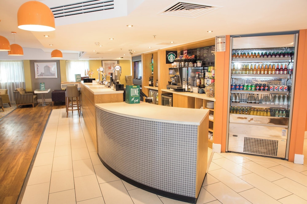 Holiday Inn Slough Windsor 56/73