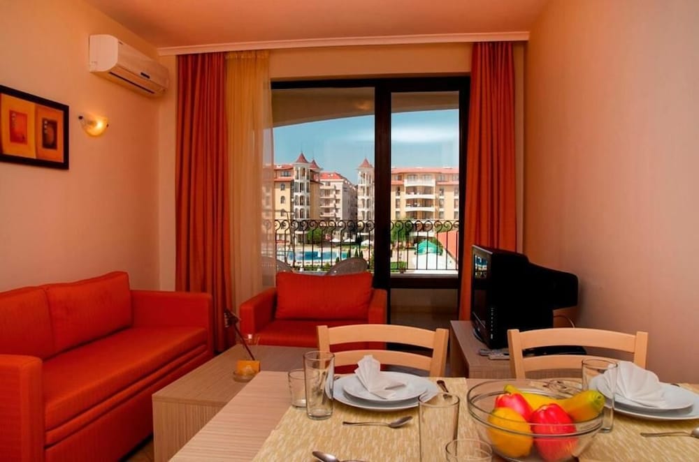 Royal Sun Holiday Complex 21/50