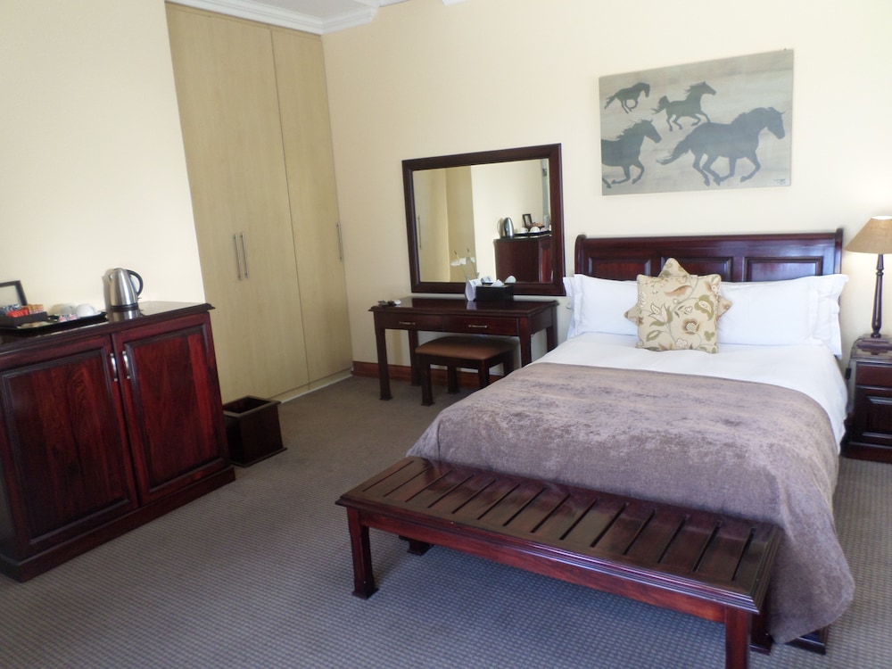The Links Corporate Guest House 15/50