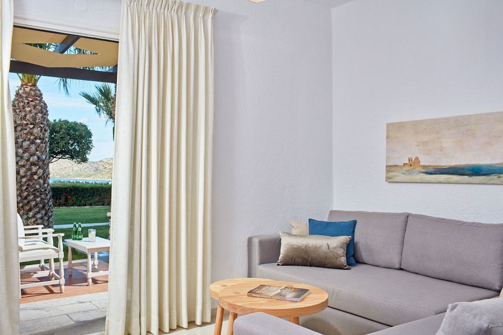Elounda Palm Hotel 45/70