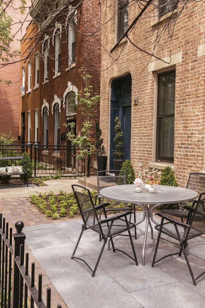 Wicker Park Inn 39/50
