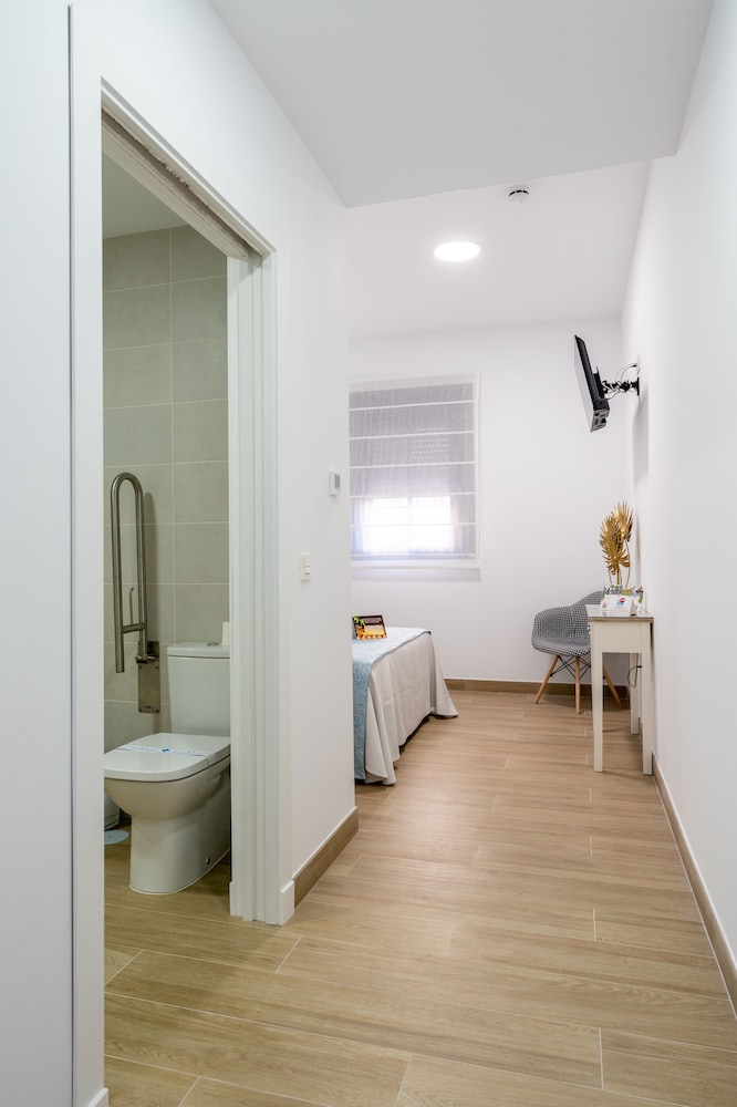 Hostal Romerito 22/37