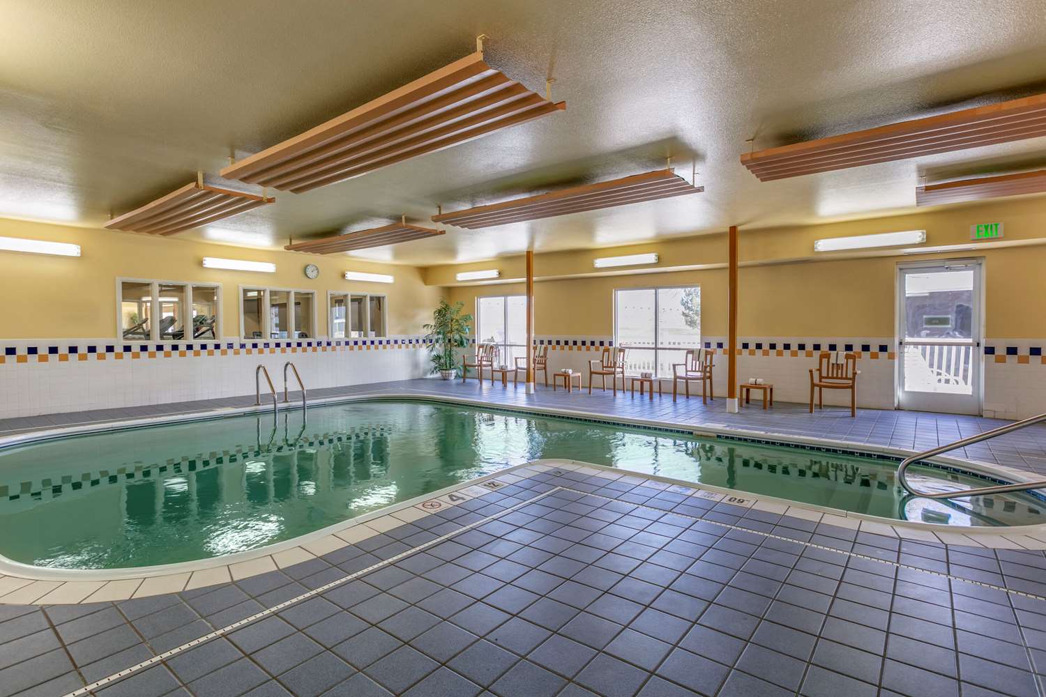 Comfort Inn Fort Collins North 15/32