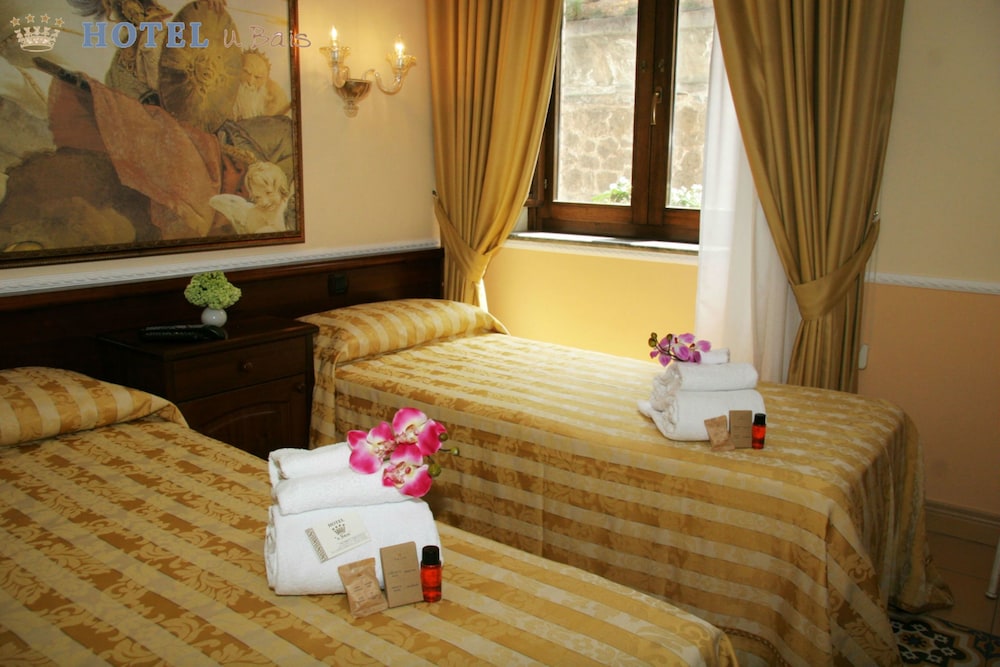Hotel U Bais 23/36