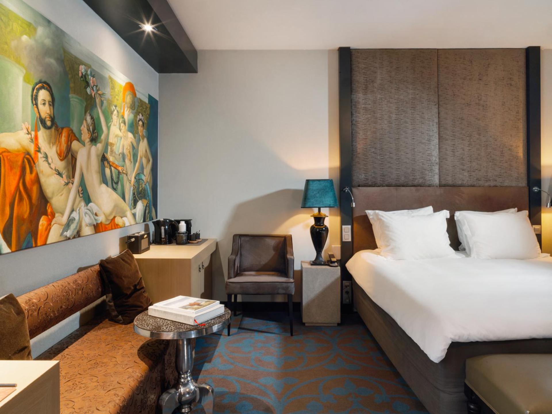 rooms