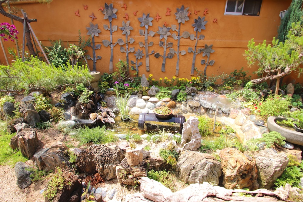 Happiness Full Hanok Guesthouse Jeonju 44/53