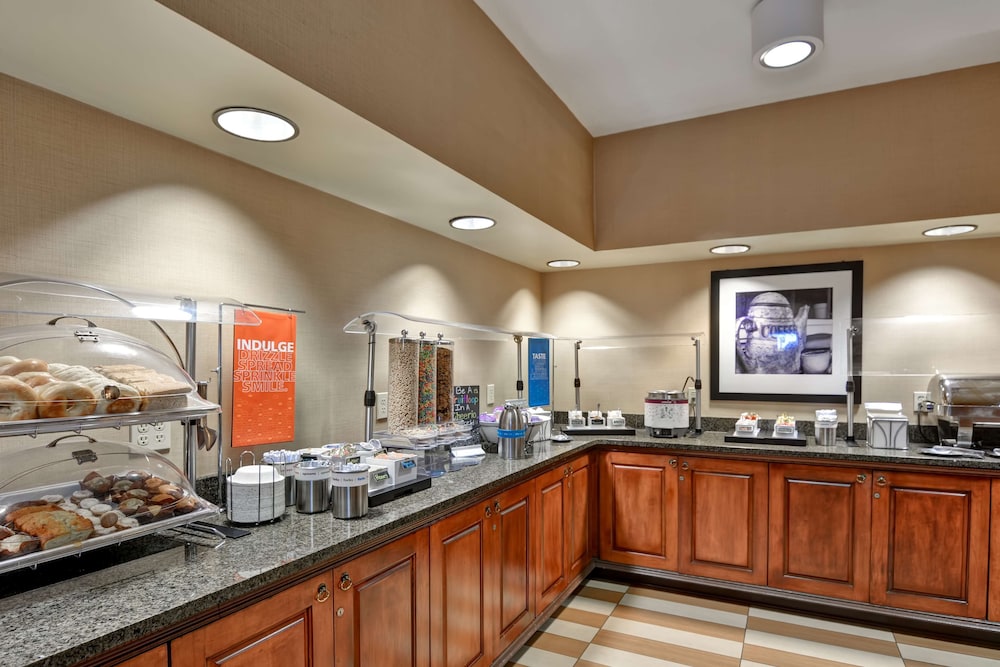 Hampton Inn Jacksonville Downtown I 95 33/41