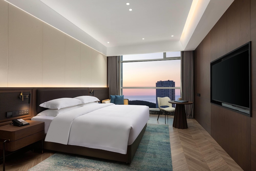 Room, King Bed
