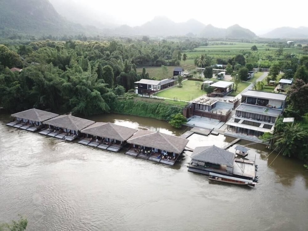 The River Life Resort 64/67