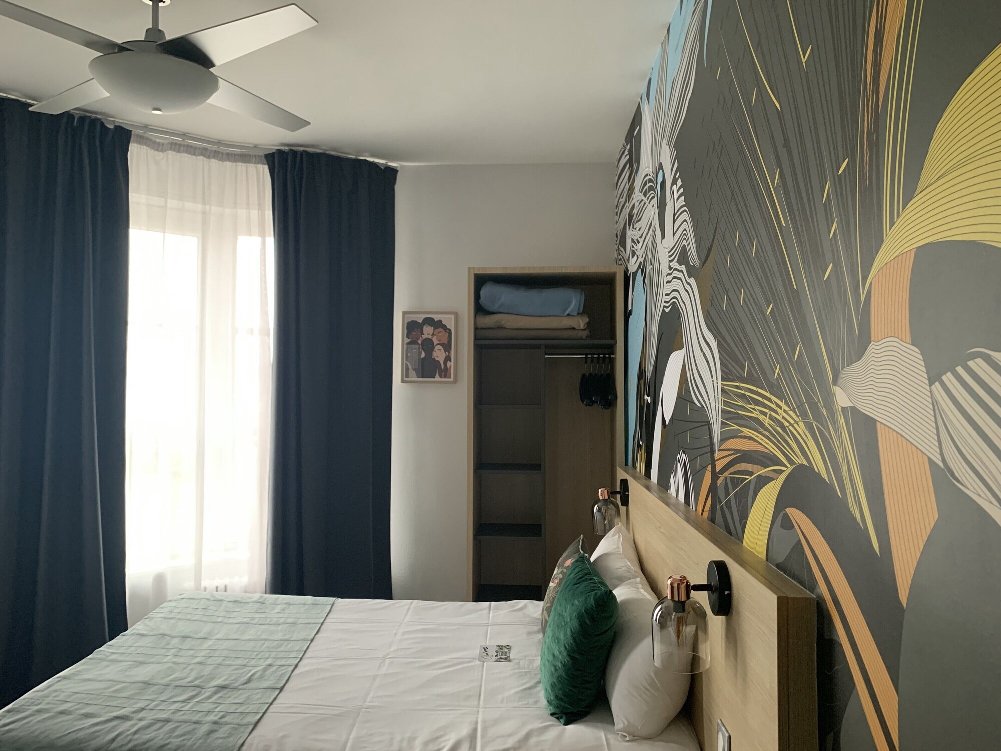 rooms
