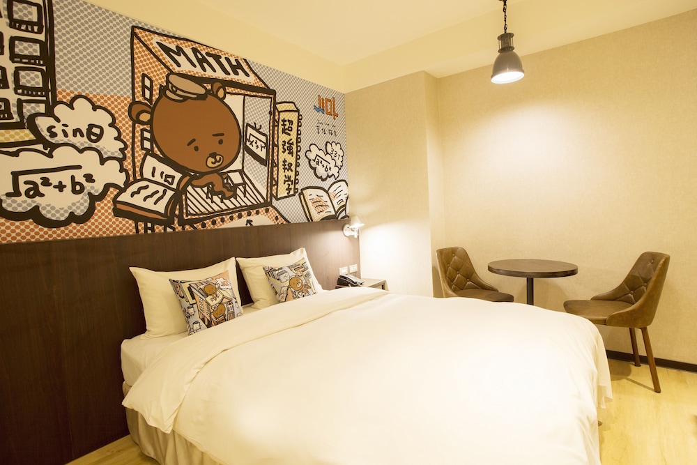 SUPERIOR, DOUBLE BED, NO WINDOW