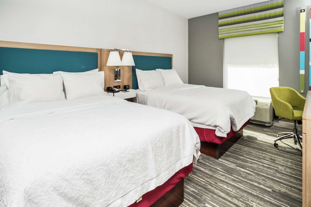 Hampton Inn Wilson Downtown 15/50
