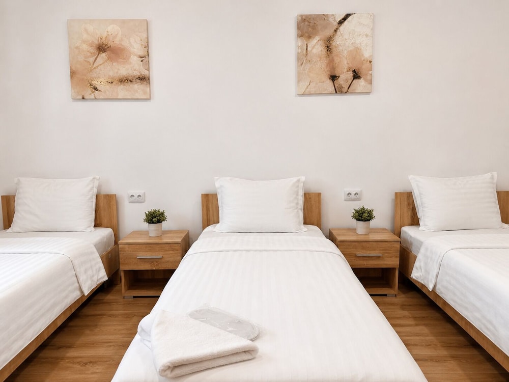 Monte Carlo Palace Rooms 30/58
