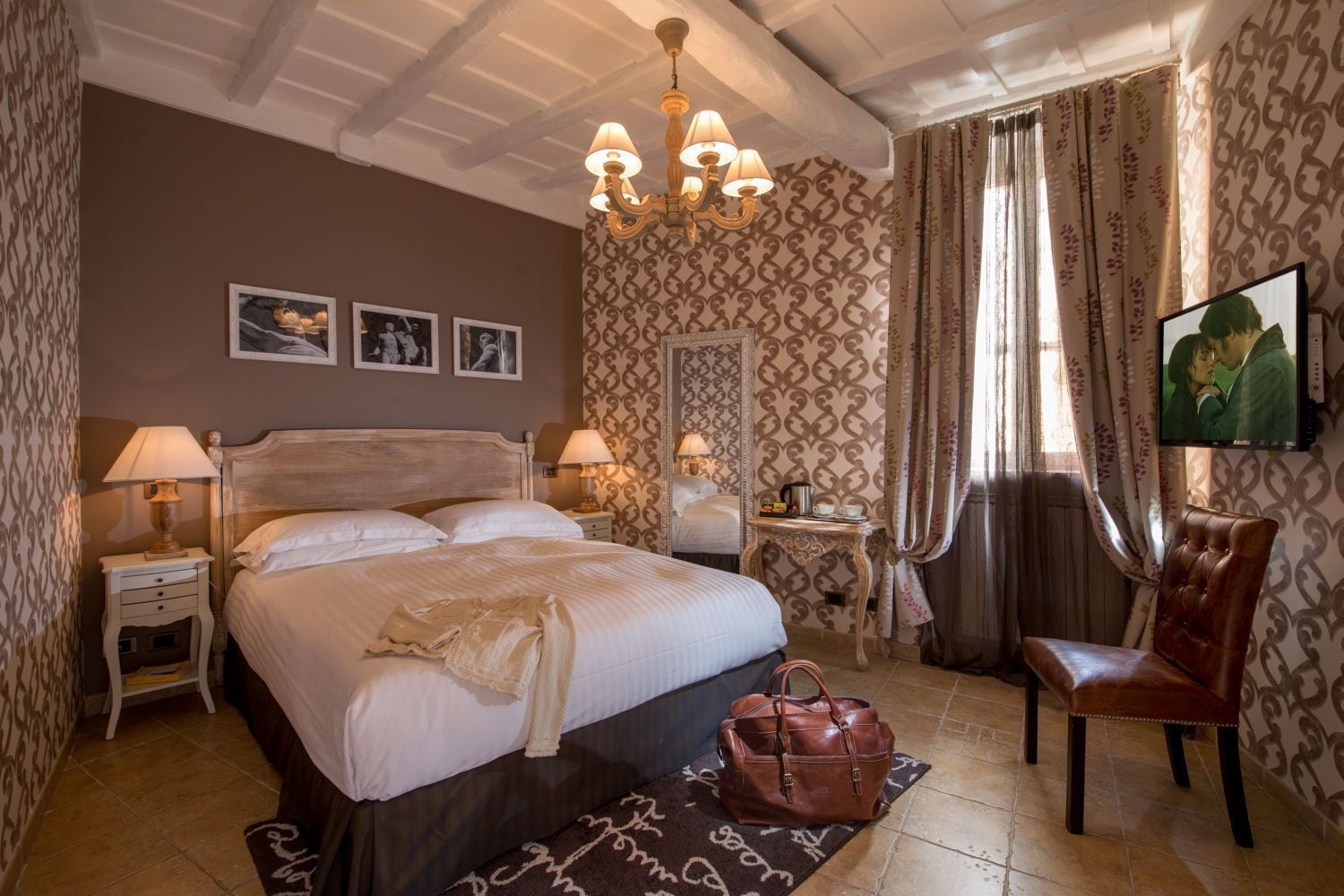 2 BEDROOMS, APARTMENT, TERRACE