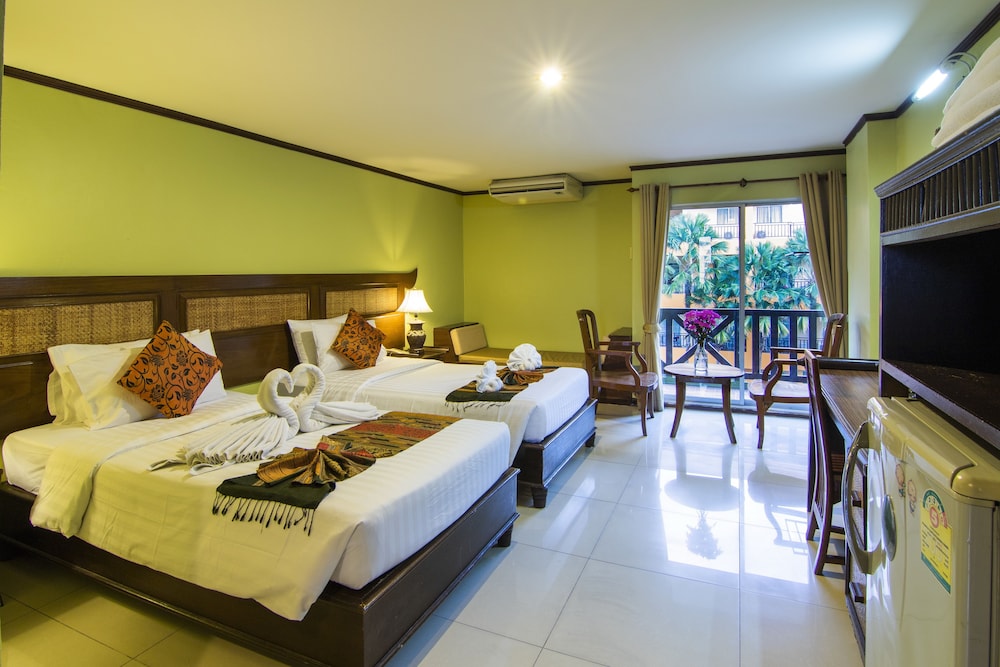 Phuphaya Resort Pattaya 13/47