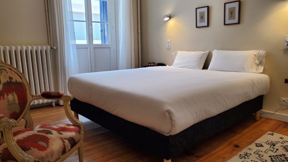 Le Grand Hôtel de la Poste 5/40