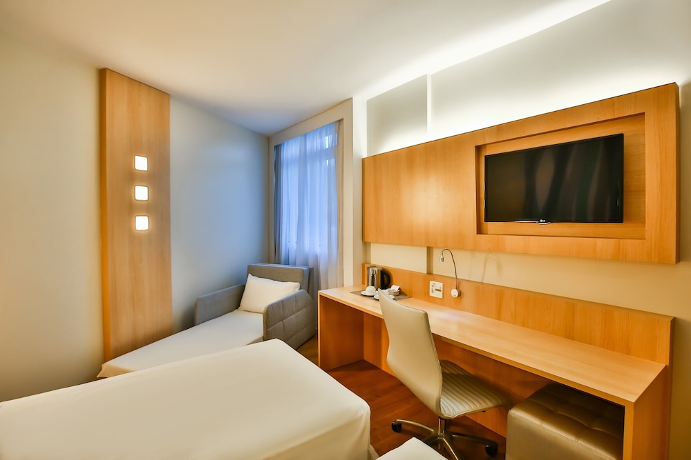 Mercure Rj Barra Da Tijuca 35/75