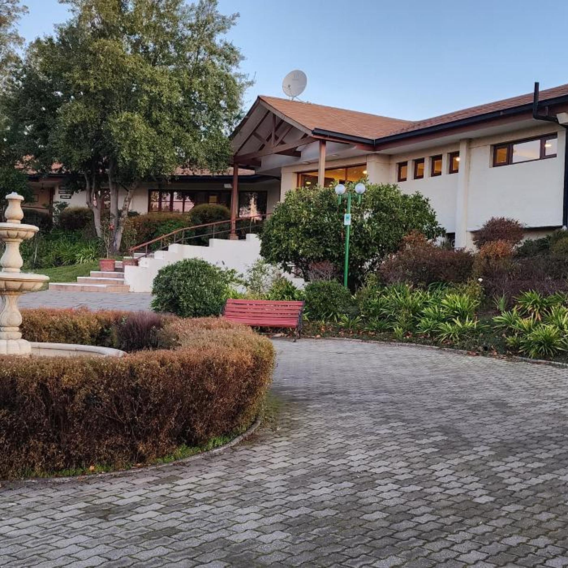 Hotel y Cabanas Las Mellizas - Caja Los Andes, Los Angeles 33/41