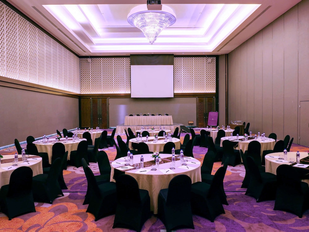Grand Mercure Bandung Setiabudi 63/71