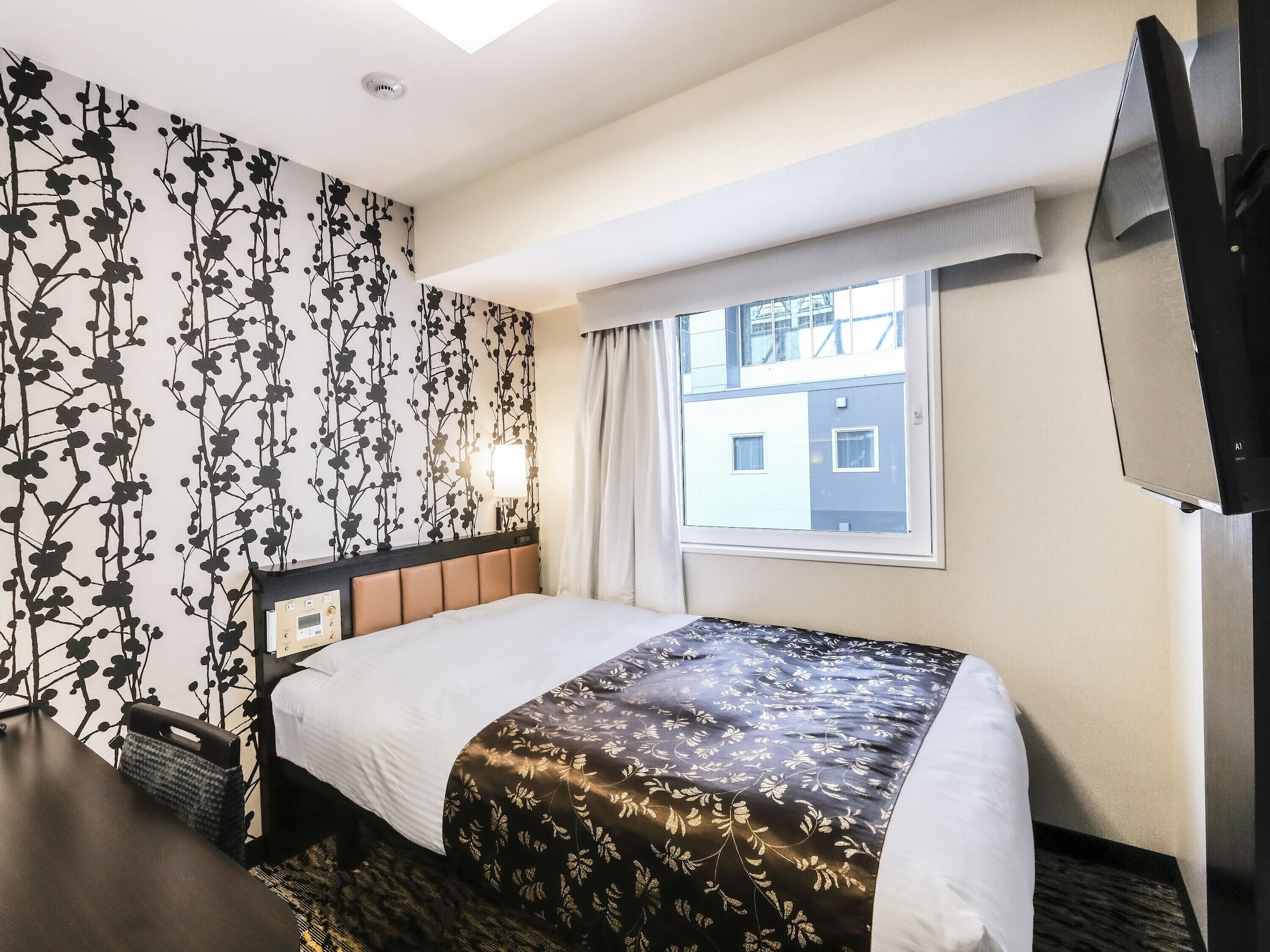 ROOM, SINGLE, NO VIEW