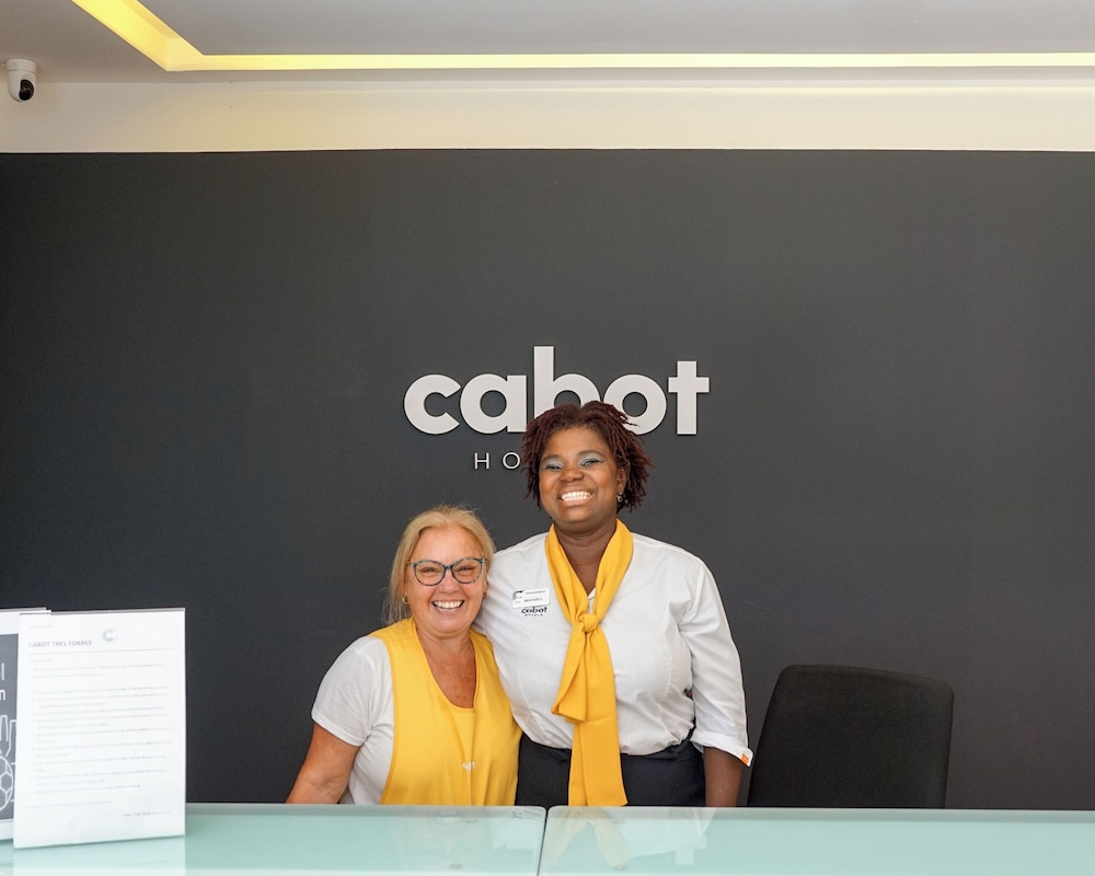 Cabot Tres Torres Apartamentos 14/65