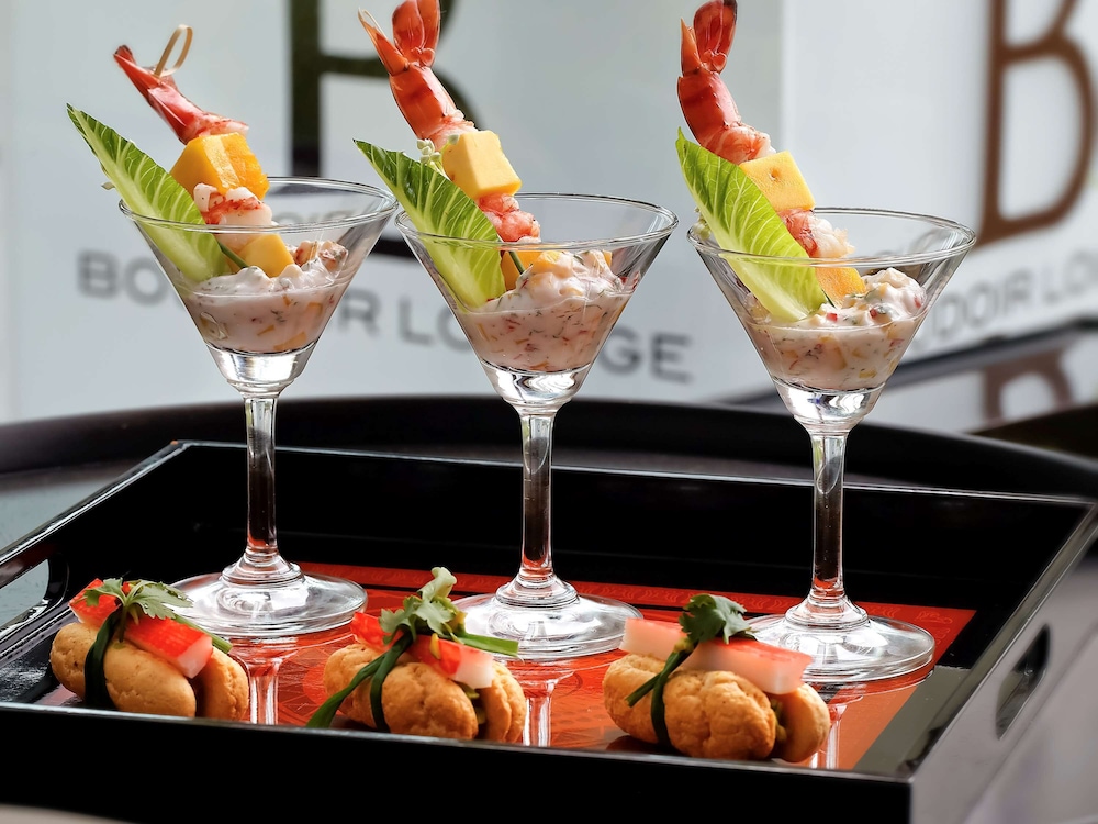 Sofitel Saigon Plaza Hotel 19/50