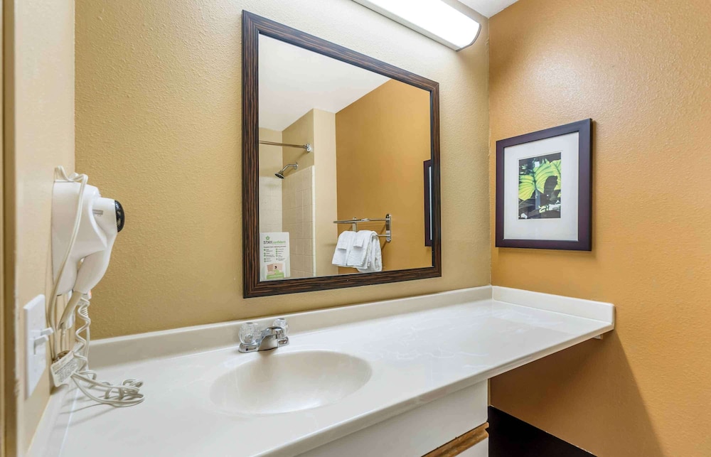 Extended Stay America - Chicago - Naperville - East 47/50