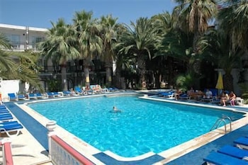 Sami Beach Hotel 20/50