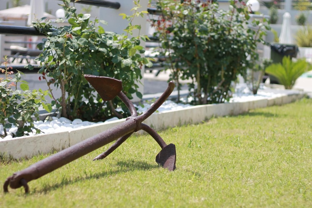 Naftilos 47/58