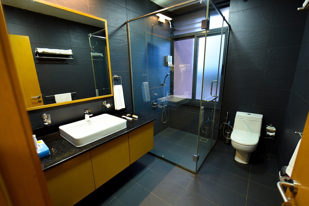 K Hotels 51/54