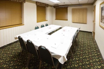 Baymont by Wyndham Mishawaka South Bend Area 41/49
