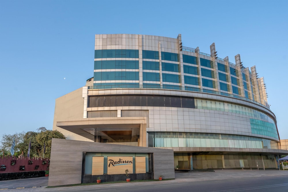 RADISSON UDAIPUR 4/69