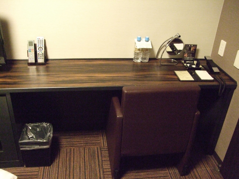 Dormy Inn Premium Hakata Canal City Mae 36/37