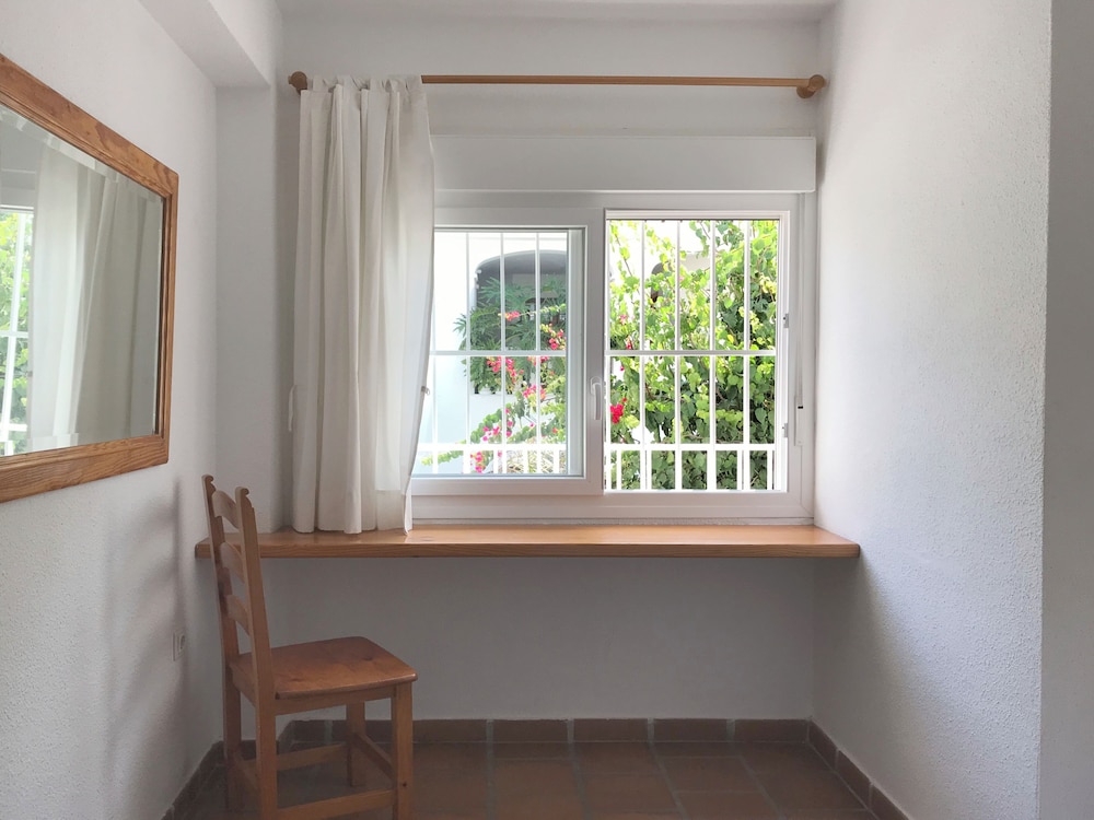 Apartamentos Turisticos La Mundial 28/48