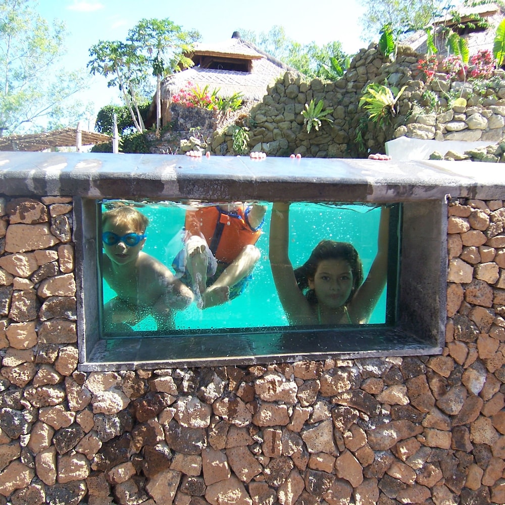 BLOO LAGOON VILLAGE 50/75
