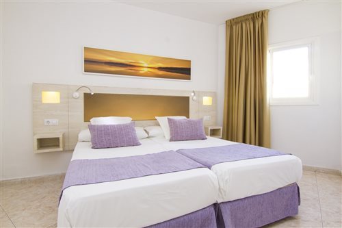 2 Bedrooms, Apartment, Balcony or Terrace