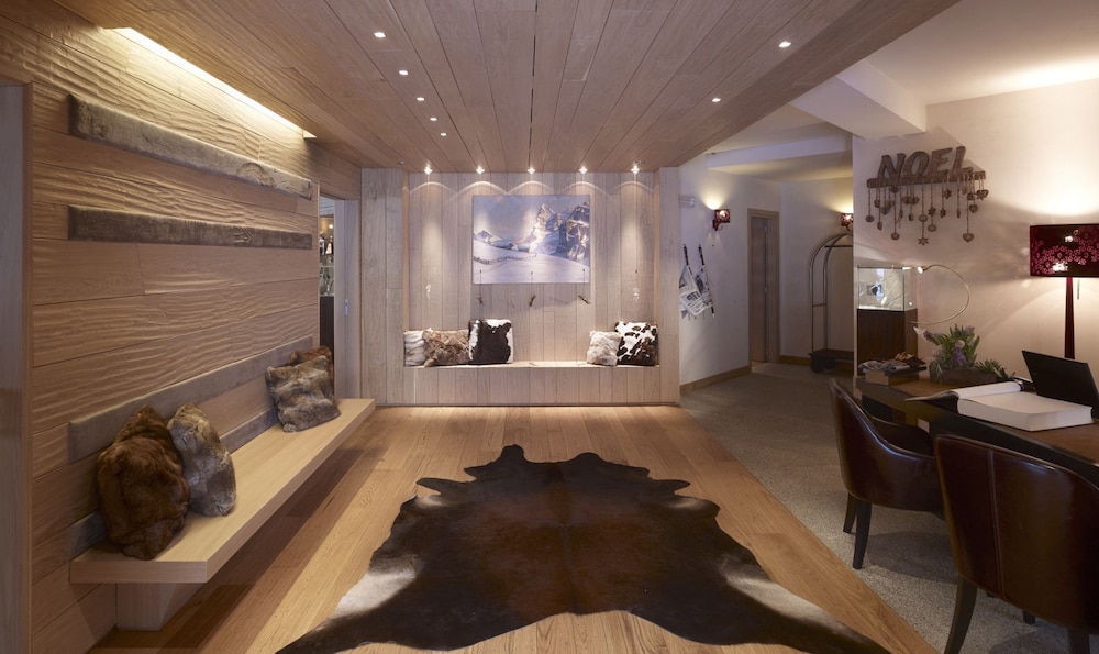DV Chalet Boutique Hotel and Spa 13/18